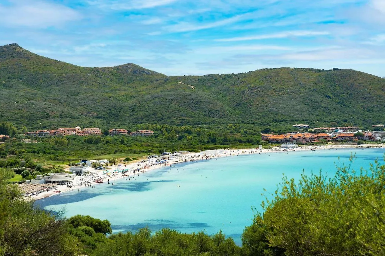 Apartment Giotto In Sardegna With Shared Pool - Happy Rentals Marinella